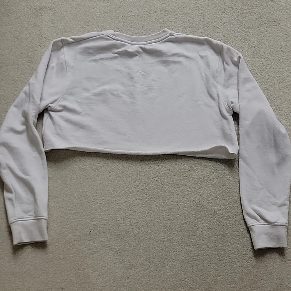 Prettylittlething Cropped Sweatshirt - Picture 4 of 4